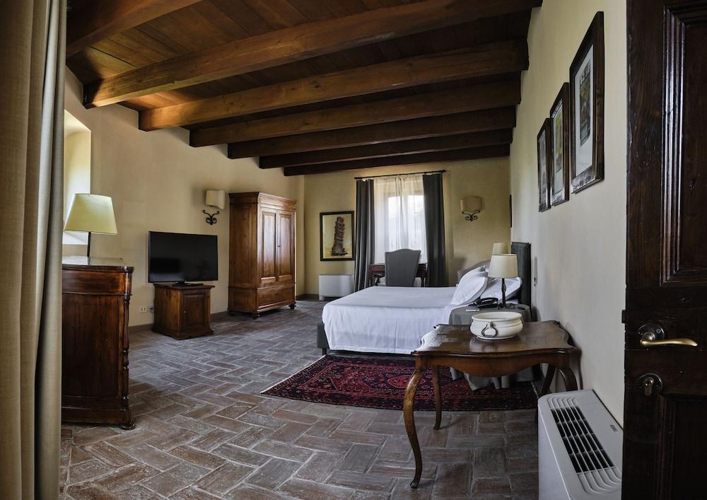 Castello Di Montegridolfo Spa Resort Exteriér fotografie